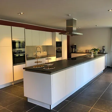 Ofe Holiday home *